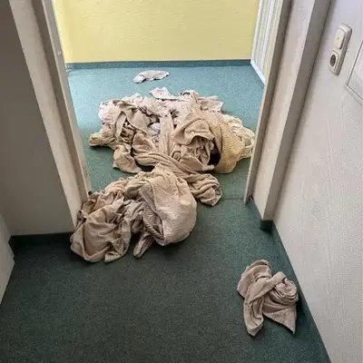 Large flat with WIFI and parking