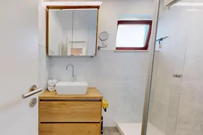 Ein Badezimmer in der Unterkunft Münchner5