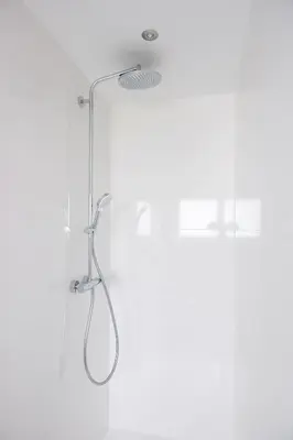 Ein Badezimmer in der Unterkunft Modernes Apartment mit 3 Schlafzimmern und großer Terrasse