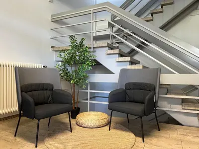 Ein Sitzbereich in der Unterkunft StayING - Die Unterkunft für Gruppen in Ingolstadt