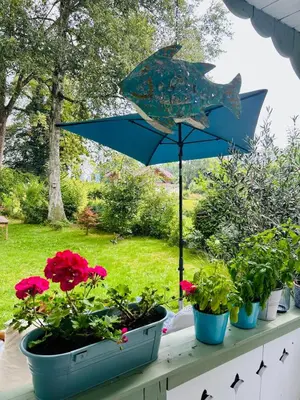 Ein Garten an der Unterkunft Casalottie - charmantes bayrisches Cottage am Starnberger See