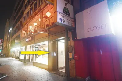 Ein Zertifikat, Auszeichnung, Logo oder anderes Dokument, das in der Unterkunft Sams Living New York - Munich City ausgestellt ist