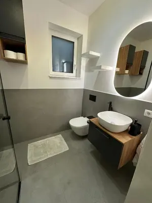 Ein Badezimmer in der Unterkunft Ferienwohnung MarLeo Landsberg am Lech
