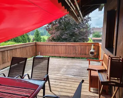 Ein Balkon oder eine Terrasse in der Unterkunft Ferienwohnung Mei Ruh'
