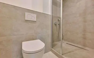 Ein Badezimmer in der Unterkunft Luxus Apartment Makartstraße München
