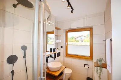 Ein Badezimmer in der Unterkunft ChiemseeGlück