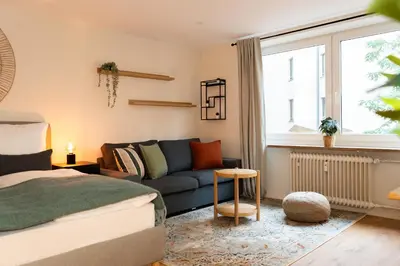Ein Sitzbereich in der Unterkunft Renovated Munich City Center Apartment near Oktoberfest