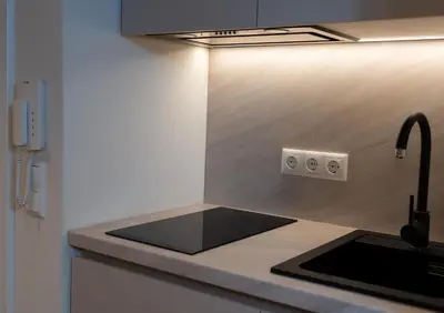 Küche/Küchenzeile in der Unterkunft Renovated Munich City Center Apartment near Oktoberfest