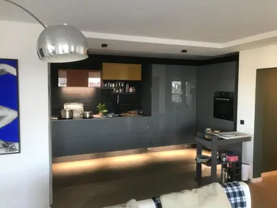Küche/Küchenzeile in der Unterkunft luxurious apartment with amazing view
