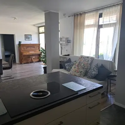 Ein Sitzbereich in der Unterkunft Ferienwohnung Friedlandeck