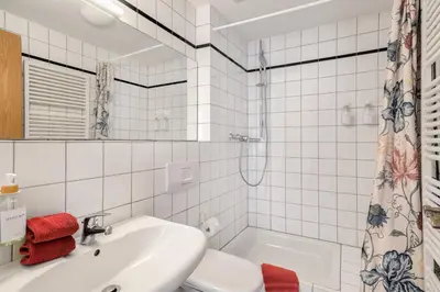 Ein Badezimmer in der Unterkunft Ferienwohnungen Benzenberg