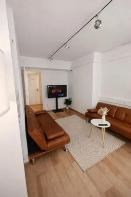TV/Unterhaltungsangebot in der Unterkunft Munich Premium Guesthouse-2