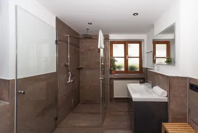 Ein Badezimmer in der Unterkunft Ferienhof Seethaler Wörthsee
