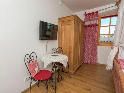 TV/Unterhaltungsangebot in der Unterkunft Stylish Apartment in Feldwies