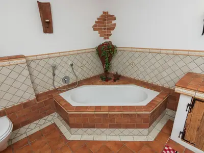 Ein Badezimmer in der Unterkunft Stylish Apartment in Feldwies