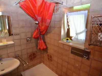 Ein Badezimmer in der Unterkunft Ferienwohnung in Bad Bayersoien