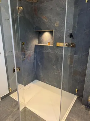 Ein Badezimmer in der Unterkunft 30 min from Munich & S-Bahn apartment with garden