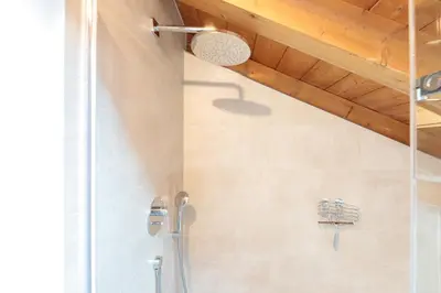 Ein Badezimmer in der Unterkunft Kramer Lodge
