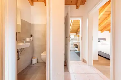 Ein Badezimmer in der Unterkunft Kramer Lodge