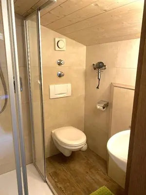 Ein Badezimmer in der Unterkunft Bauernhof Daurerhof