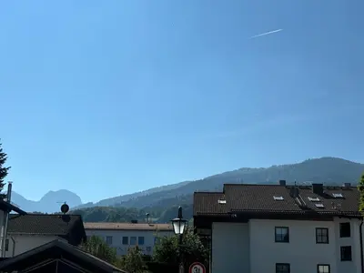 Ein allgemeiner Bergblick oder ein Berglick von der Ferienwohnung aus
