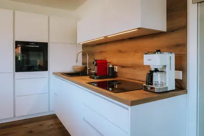 Küche/Küchenzeile in der Unterkunft Ferienwohnung Leopoldine Chiemgau