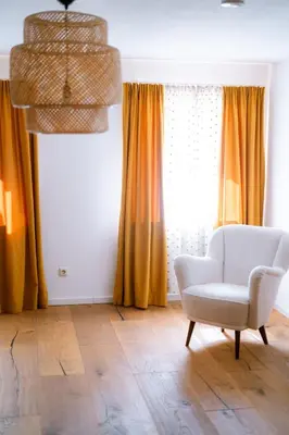 Ein Sitzbereich in der Unterkunft Ferienwohnung im Allgäu für Gruppen bis 12 Personen - ALIMA der Hof