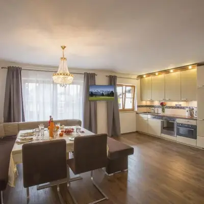 Golden GaPa Central Apartment 4