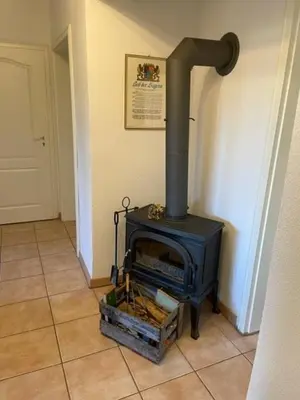 Grundriss der Unterkunft Sky bed and wood stove appartment