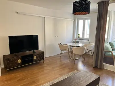 TV/Unterhaltungsangebot in der Unterkunft City Quartier 4 Traumlage Augsburg Zentrum