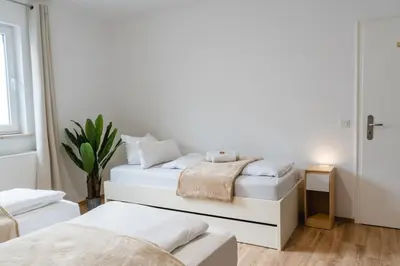 Ein Bett oder Betten in einem Zimmer der Unterkunft YAYstay - 