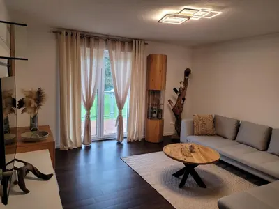 Ein Sitzbereich in der Unterkunft Beim Mooswiesler Dahoam