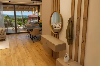 Ein Sitzbereich in der Unterkunft Ferienwohnung Tenne - Weissnhof