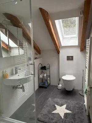 Ein Badezimmer in der Unterkunft Delfinia