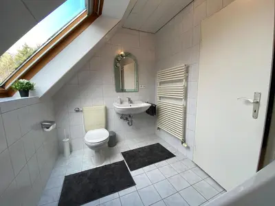 Ein Badezimmer in der Unterkunft Holiday Home near Dachau & Munich