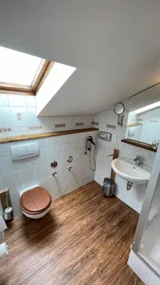 Ein Badezimmer in der Unterkunft RamsAu-das Gasthaus