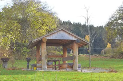 Ein Garten an der Unterkunft Ferienwohnung Am Schlössle