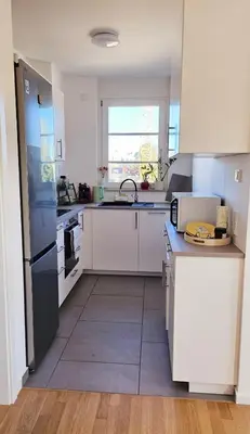 Küche/Küchenzeile in der Unterkunft Luxurious 2 Room Apartment