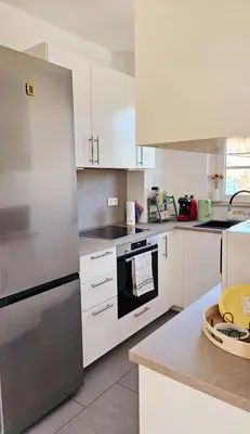 Küche/Küchenzeile in der Unterkunft Luxurious 2 Room Apartment