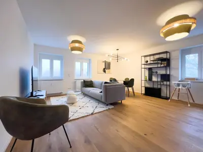 Ein Sitzbereich in der Unterkunft Exklusives City-Apartment Augsburg I Stilvoll & modern