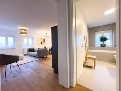 Ein Sitzbereich in der Unterkunft Exklusives City-Apartment Augsburg I Stilvoll & modern