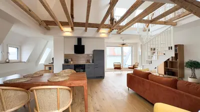 Küche/Küchenzeile in der Unterkunft Modernes Maisonette-Apartment mit Terrasse I Augsburg City
