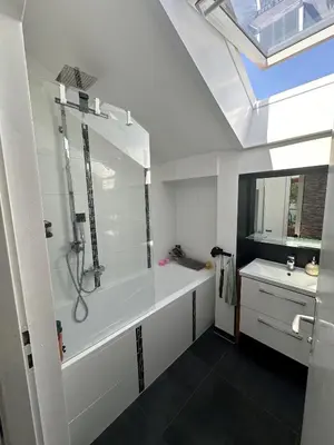 Ein Badezimmer in der Unterkunft Heimat Apartment