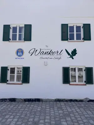 Das Gebäude in dem sich das Hotel befindet