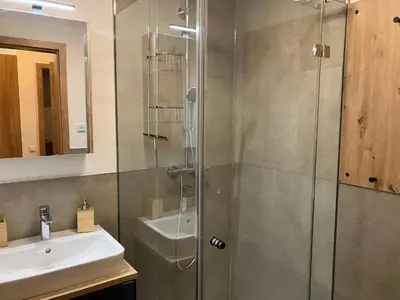 Ein Badezimmer in der Unterkunft Ferienwohnungen Karwendulum