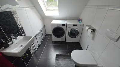 Ein Badezimmer in der Unterkunft Filou - Maisonette City & HBF nah und Wertach-Park vor der Tür