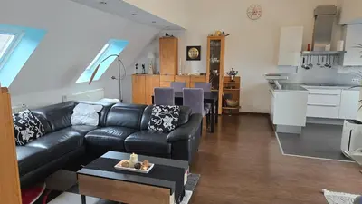 Küche/Küchenzeile in der Unterkunft Filou - Maisonette City & HBF nah und Wertach-Park vor der Tür