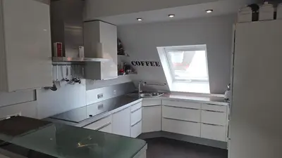 Küche/Küchenzeile in der Unterkunft Filou - Maisonette City & HBF nah und Wertach-Park vor der Tür