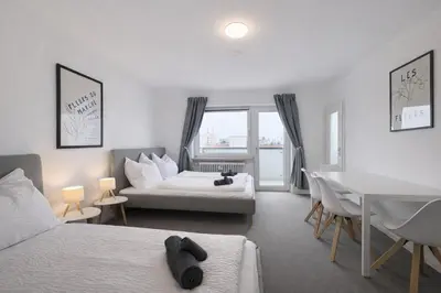 Grundriss der Unterkunft Stilvolles Apartment für bis zu 4 Gäste - Küche & Balkon