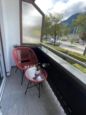 Ein allgemeiner Bergblick oder ein Berglick von der Ferienwohnung aus
